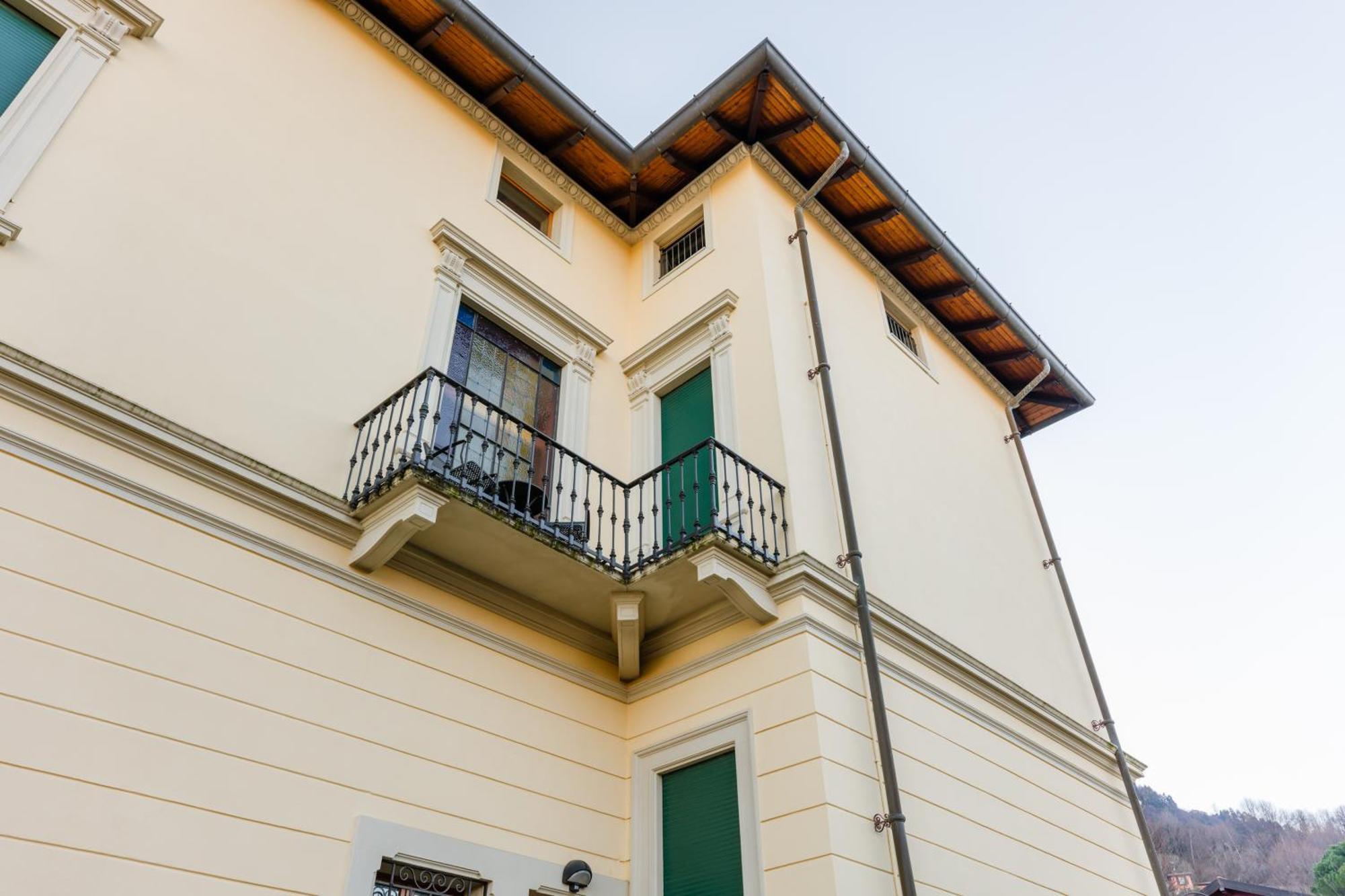 Regal Villa With Como Lake View And Free Parking Bellagio Eksteriør bilde