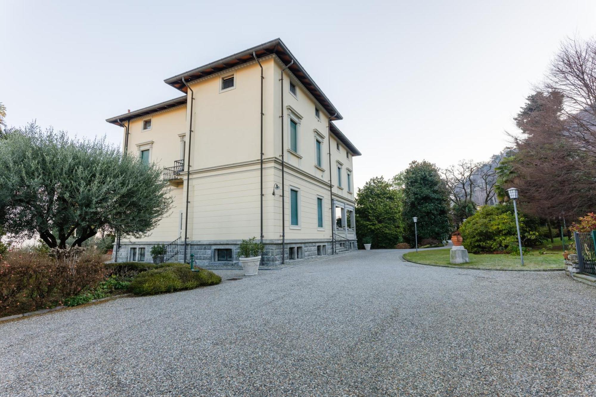 Regal Villa With Como Lake View And Free Parking Bellagio Eksteriør bilde